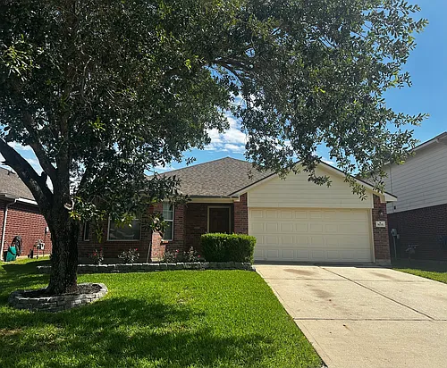 9035 N Ferndale Place Dr Photo 1