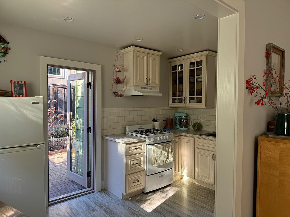 732 Pacheco Ave Santa Cruz CA Zillow