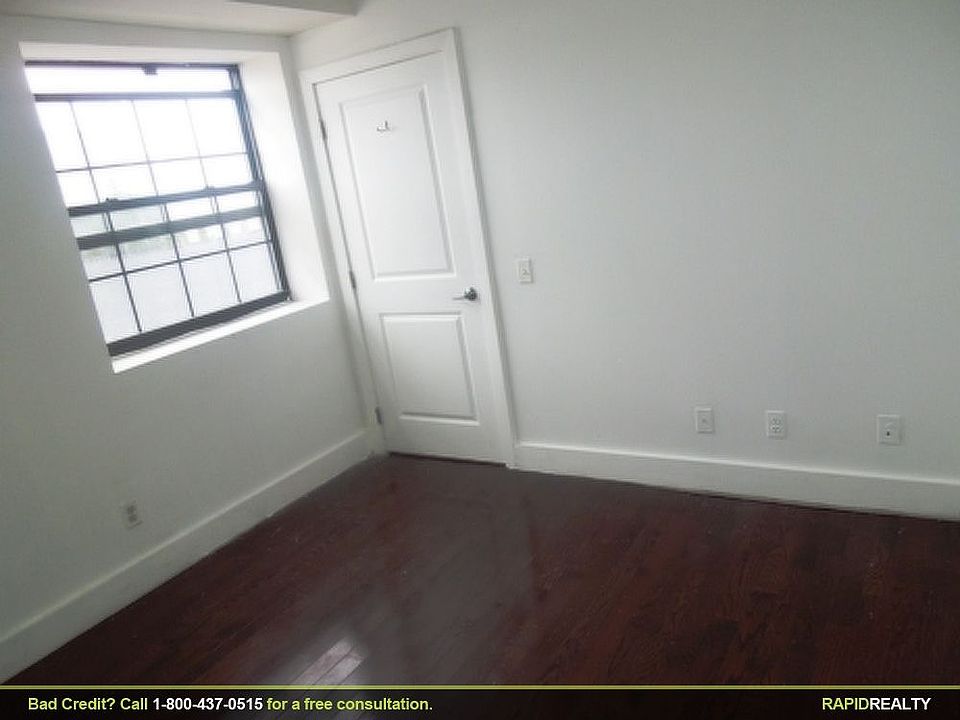 2nd image of 44 Troutman St #Pi