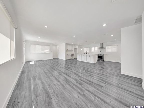 2nd image of 7662 Le Berthon St
