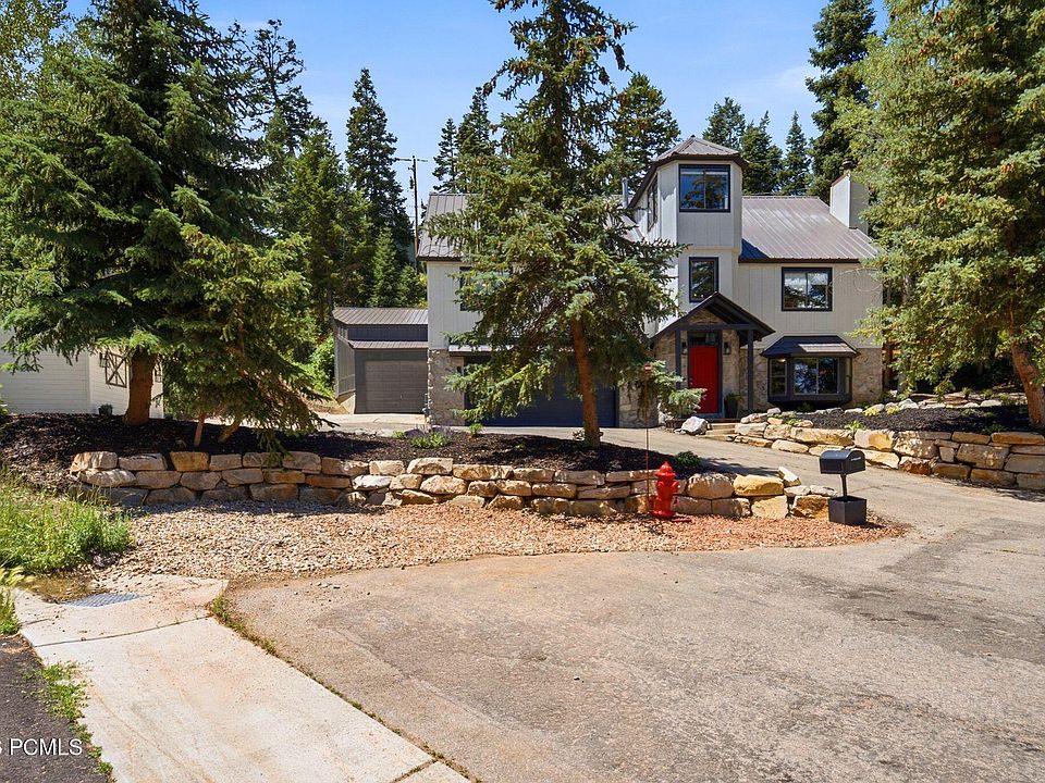 1st image of 139 Aspen Pl