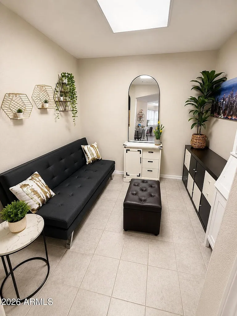 1 bed, 968 sqft, $1,495 — Photo 3