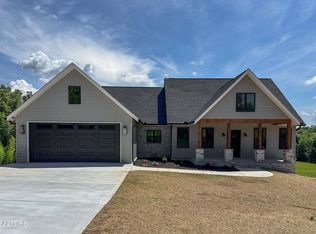 5920 Bingham Ln, Maryville, TN 37801