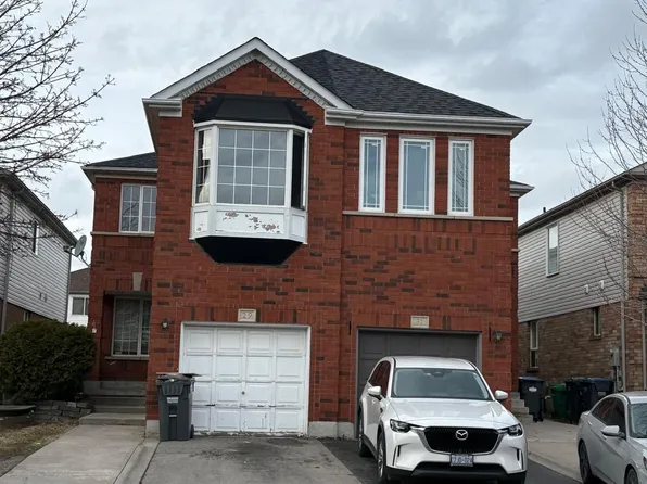 29 Needlewood Ln, Brampton, ON L6R 2N3