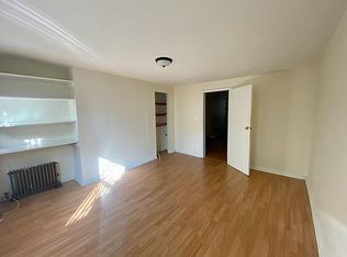 147 N 9th St APT 1, Brooklyn, NY 11249