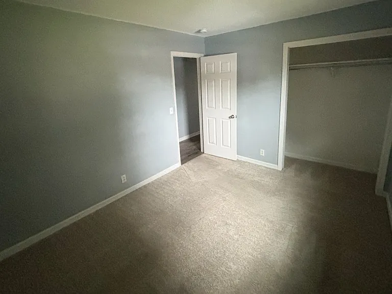 4001 Anderson Rd #C115 — Photo 13