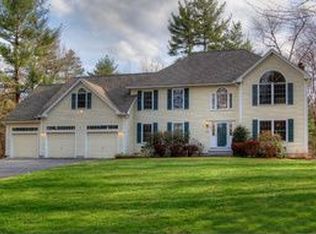 68 Rosewell Rd, Bedford, NH 03110
