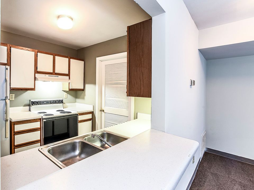 Cliffwood Apartments 21 1490 W Elm Rd Radcliff KY Zillow