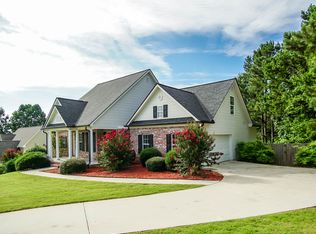 4967 Holland View Dr, Flowery Branch, GA 30542