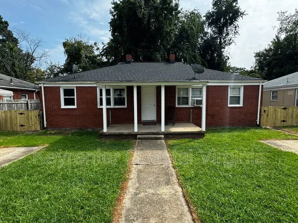 211 Rogers Ave #B, Norfolk, VA 23505