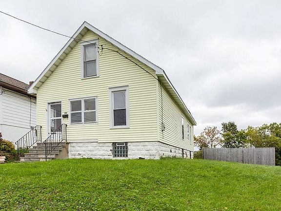 2nd image of 622 Vine St