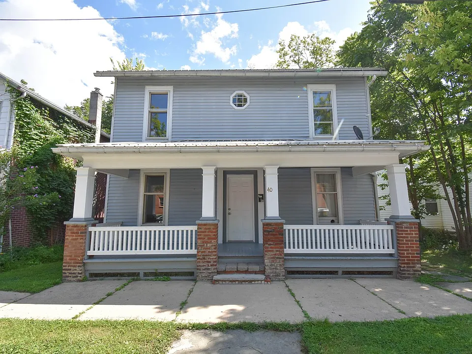 38-40 N Jones St