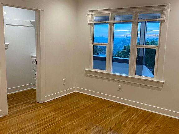 5th image of 4036 S Western Ave #42