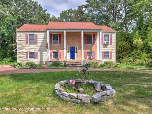 21 Main Street, Waretown, NJ 08758