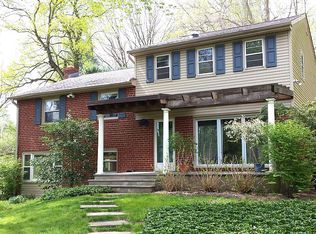 1249 Greentree Ln, Penn Valley, PA 19072