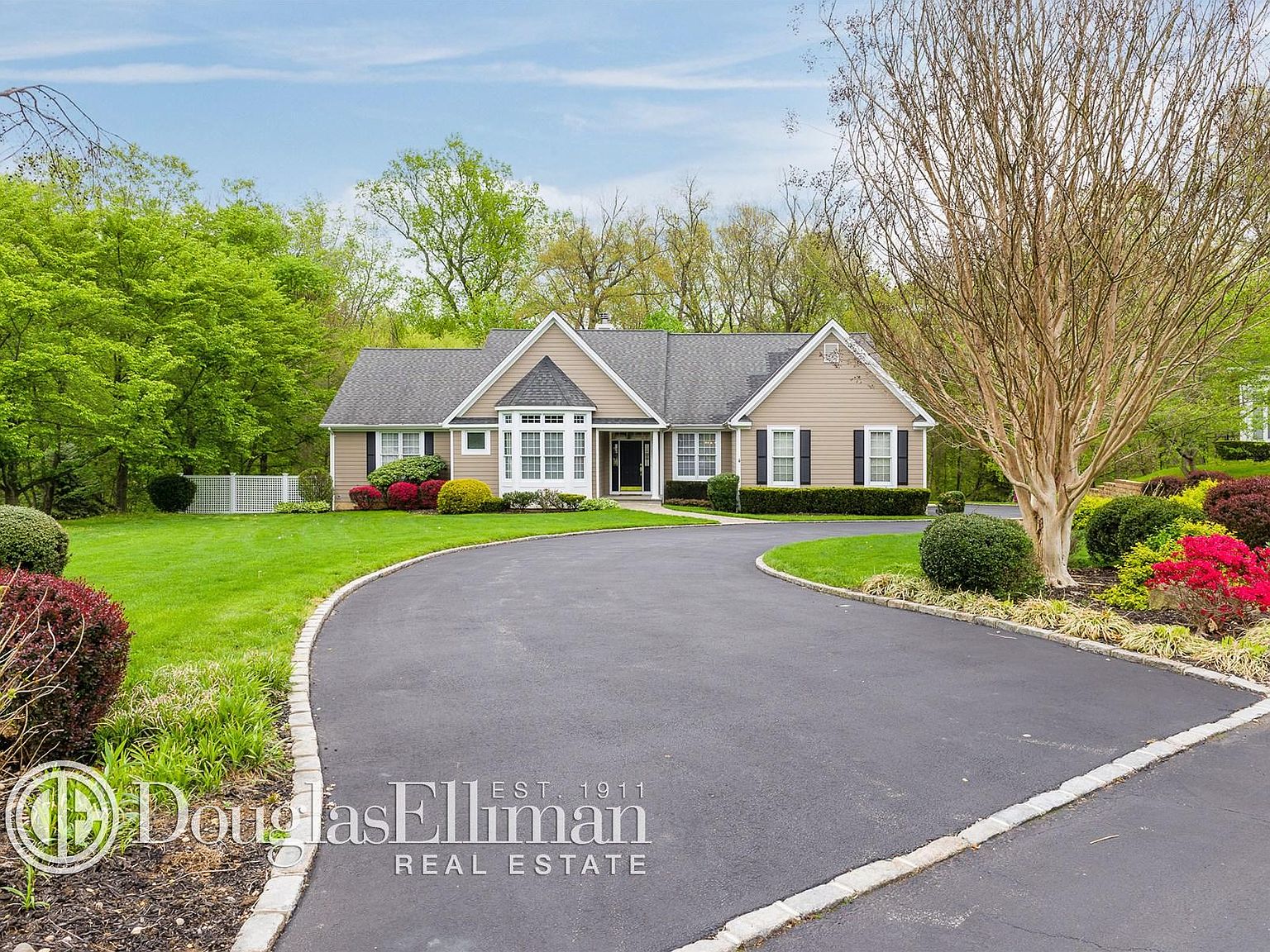 27 Tappanwood Dr, Lattingtown, NY 11560 Zillow