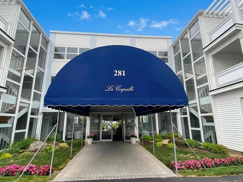 1st image of 281 Dune Road #18a