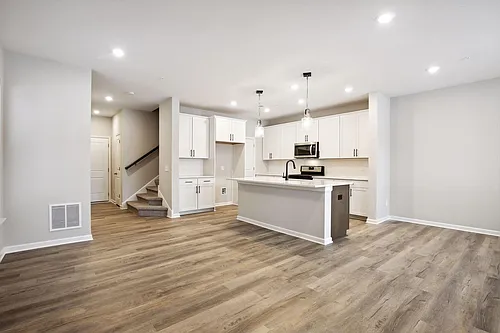 14536 Twin Lakes Cir Photo 1