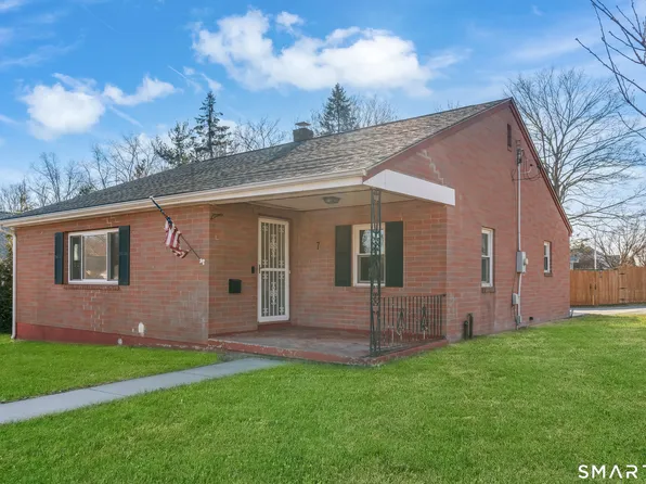 7 Sunbright Drive South, Meriden, CT 06450