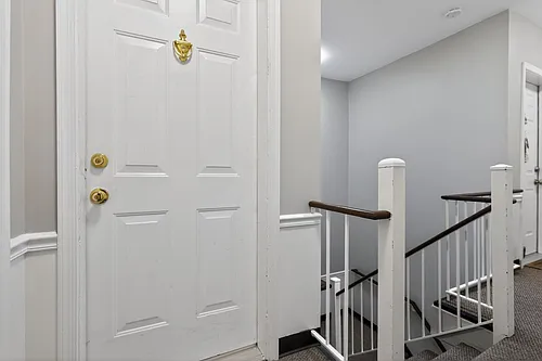 1719 N Troy St #8399 Photo 1