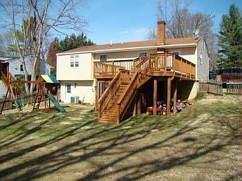 2nd image of 3588 Grandin Rd