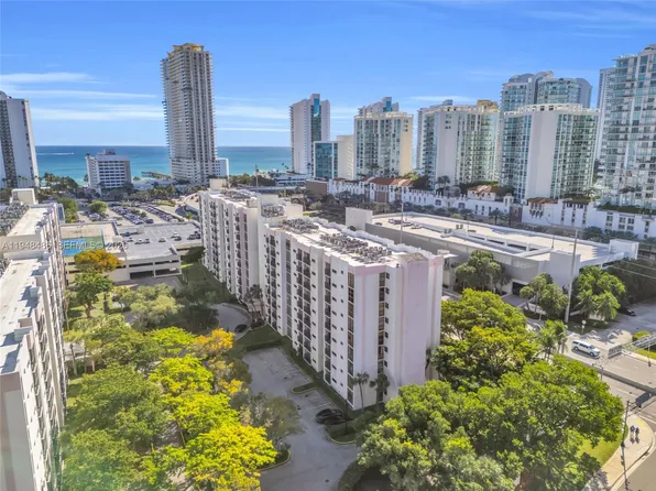 16909 N Bay Rd APT 217, Sunny Isles Beach, FL 33160