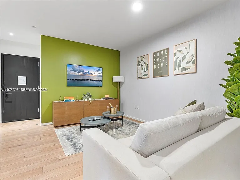 398 NE 5th St #2515 — Photo 6