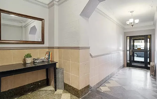 Rented by Platinum Properties | media 9