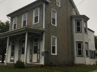 1352 Route 100, Barto, PA 19504