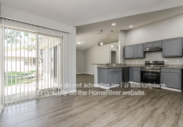 701 Caracara Ct — Photo 10