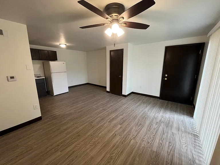 545 Spinnaker Ln #C — Photo 9