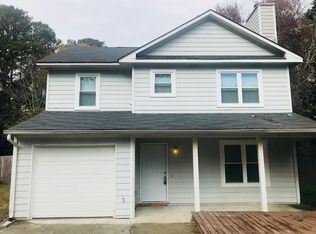 737 Lake Dr, Snellville, GA 30039