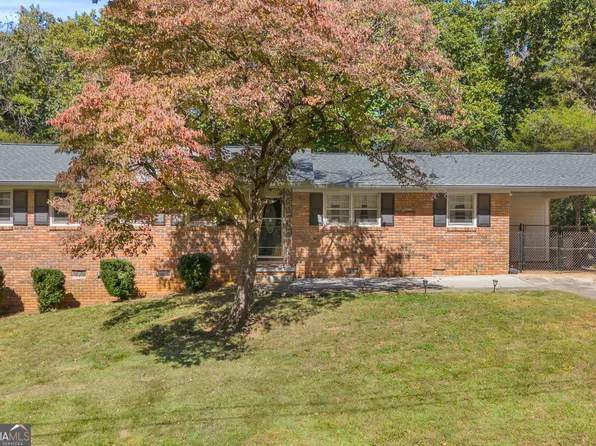 227 Short Ave, Cornelia, GA 30531