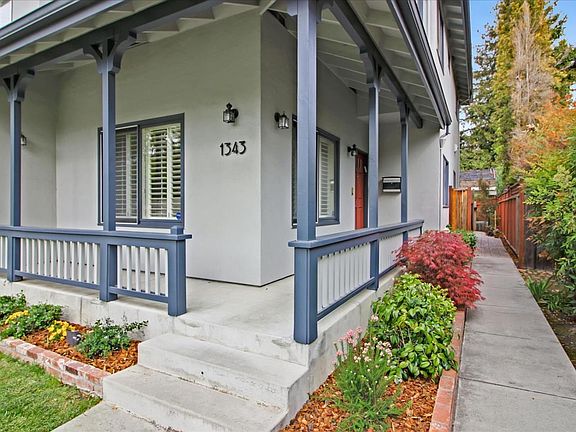 4th image of 1343 University Ave
