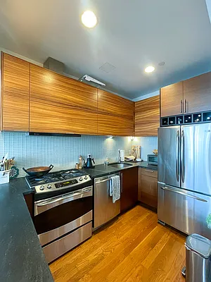 Rented by Evergreen Realty & Investments | media 3