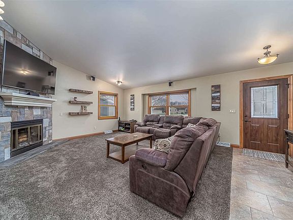 3rd image of W6537 Cedar Dr
