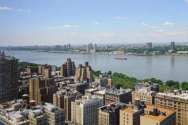 Sold by Corcoran | media 13