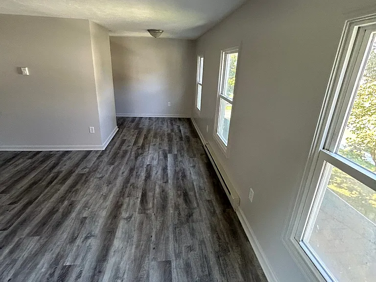 2756 E Brutus St #3 — Photo 6