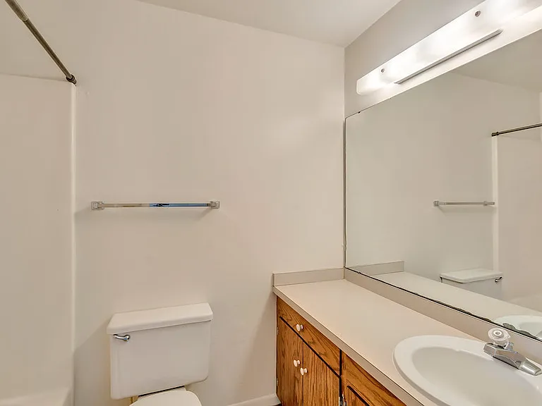 1543 Birnam Dr — Photo 6