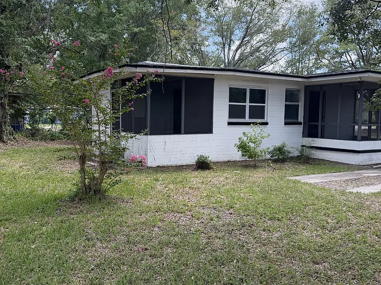 3152 Brasque Dr — Photo 6