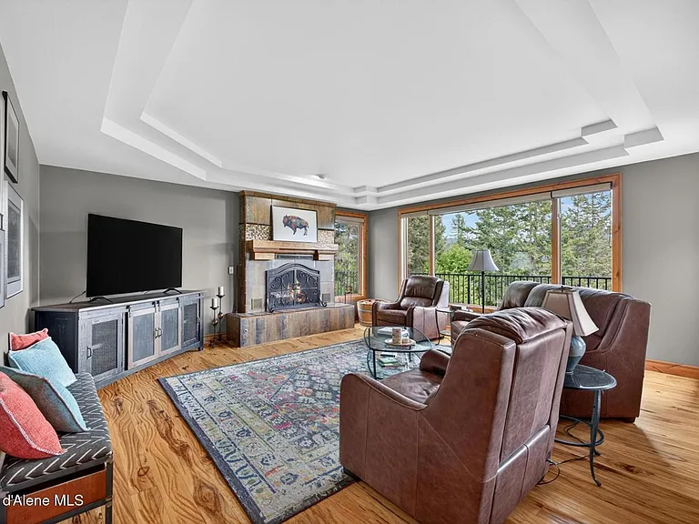 37371 E Hayden Lake Rd — Photo 15