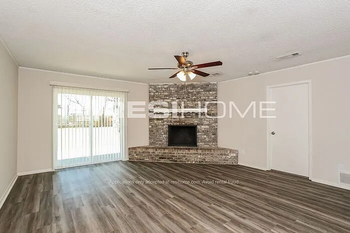 3051 Shane Dr — Photo 7