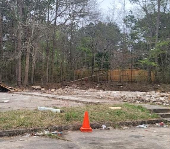 1st image of 124-B Plantation Place Dr