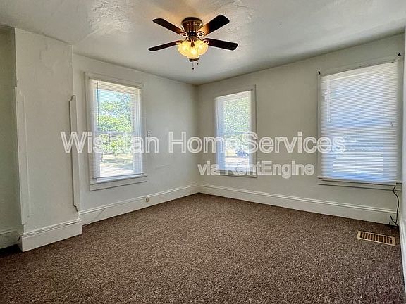 5th image of 322 S Madison St #2