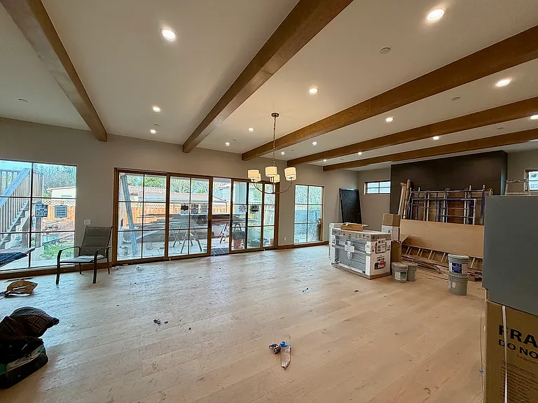 1139 Roy Ave — Photo 41