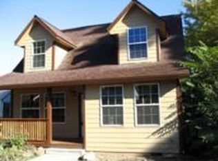 315 W 14th St, The Dalles, OR