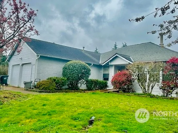10901 SE 219th Place, Kent, WA 98031