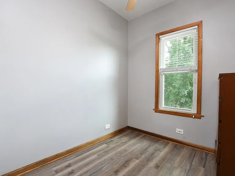 3336 S Parnell Ave #3 — Photo 11