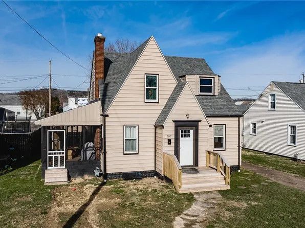 707 6th St, Saint Marys, WV 26170