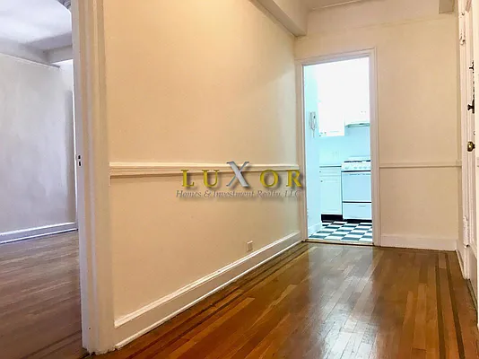 Rented by Luxor Homes & Investment Realty | media 25